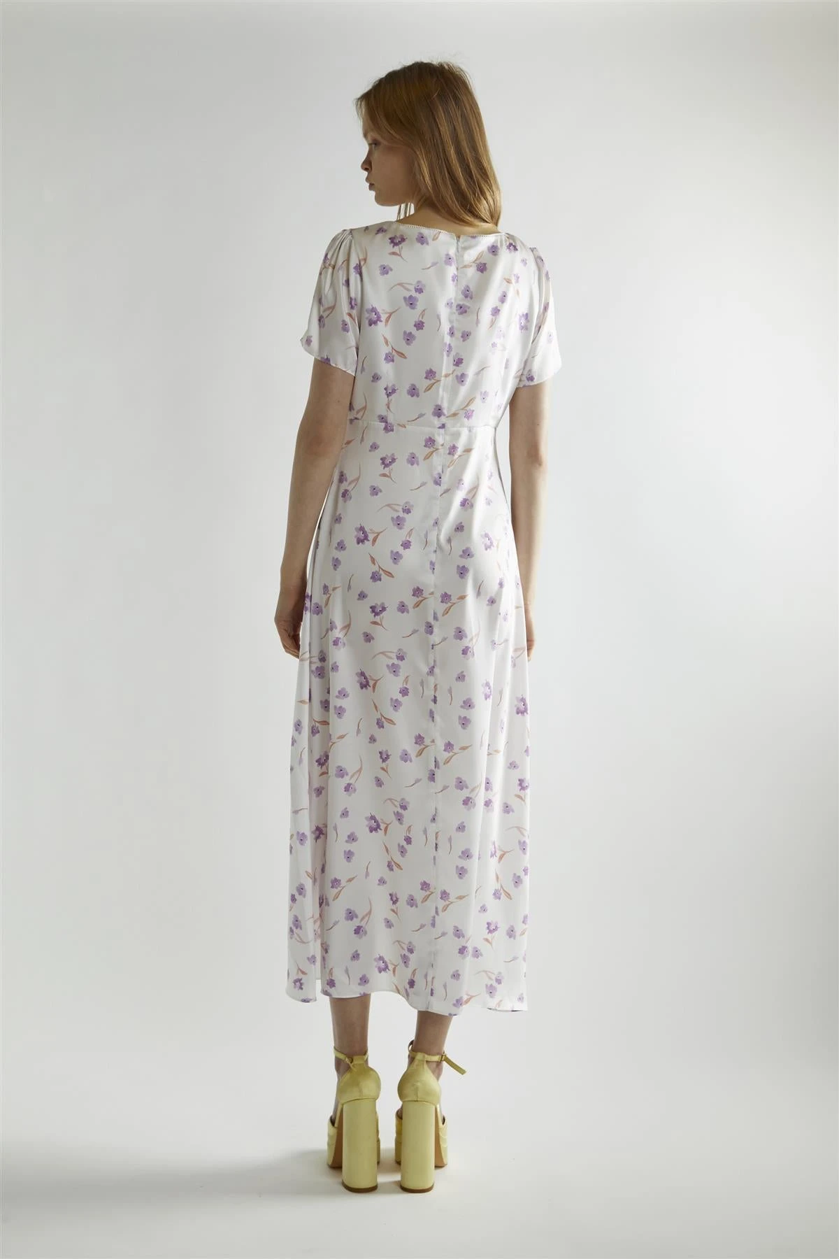 Glamorous Lilac Watercolour-floral V-Neck Maxi-Dress 4 Glamorous Lilac Watercolour-floral V-Neck Maxi-Dress - Image 2