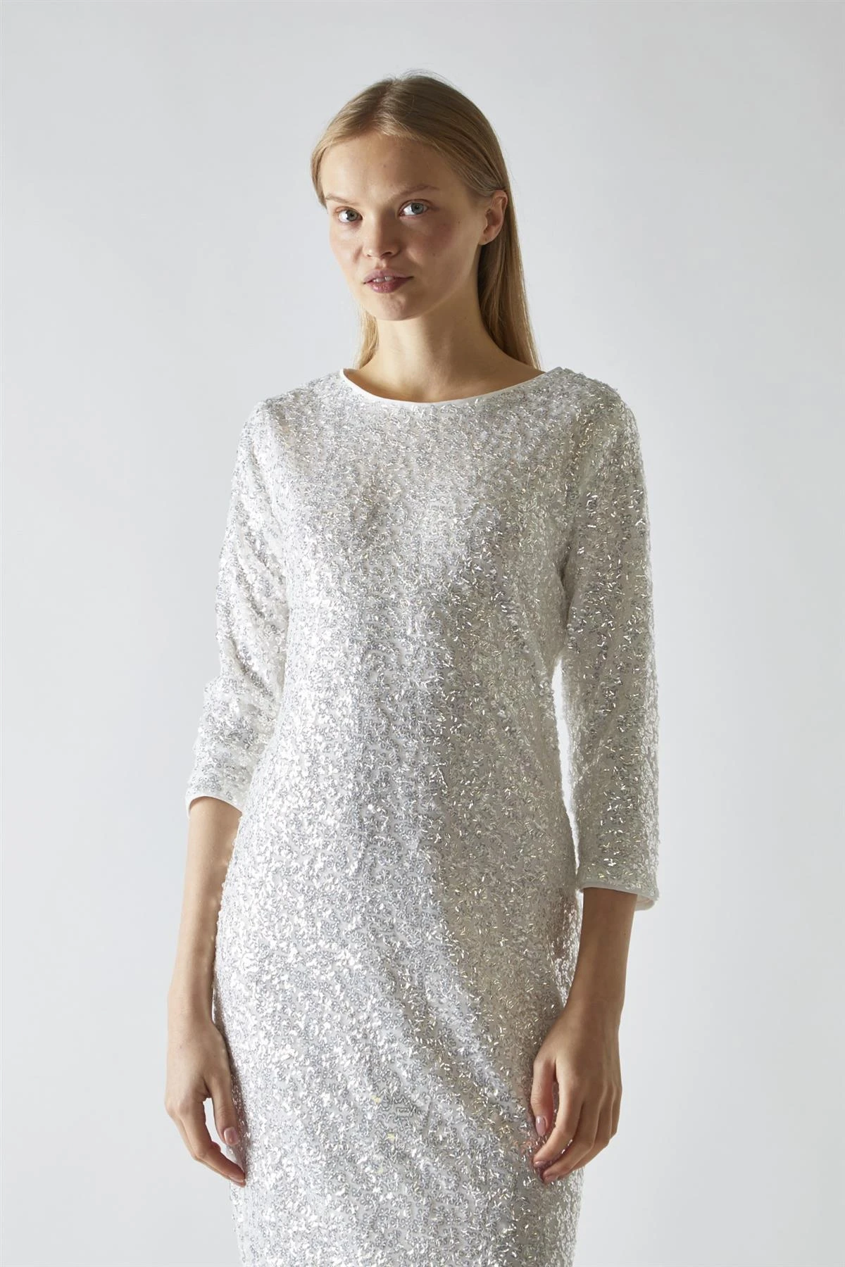 Glamorous Silver-Iridescent Sequin A-Line Midaxi-Dress 5 Glamorous Silver-Iridescent Sequin A-Line Midaxi-Dress - Image 3