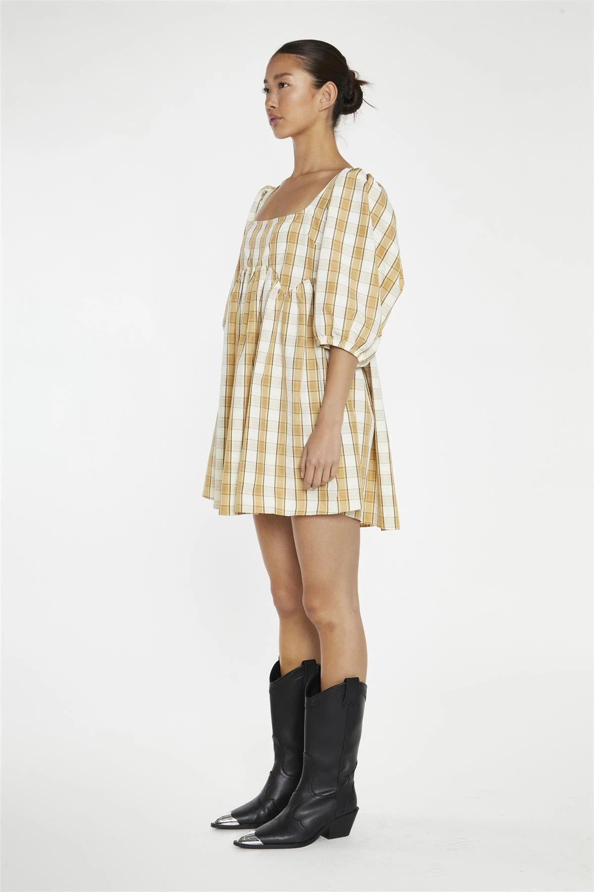 Glamorous Beige-Cream Check Square-Neck Smock Mini-Dress 6 Glamorous Beige-Cream Check Square-Neck Smock Mini-Dress - Image 4
