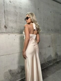 Glamorous Peach-Nude Satin Gathered Cross Front Halterneck Midaxi-Dress 10 Glamorous Peach-Nude Satin Gathered Cross Front Halterneck Midaxi-Dress -Glamorous Shop 1e673c76 9c05 48ab ab71 29322096ed5f