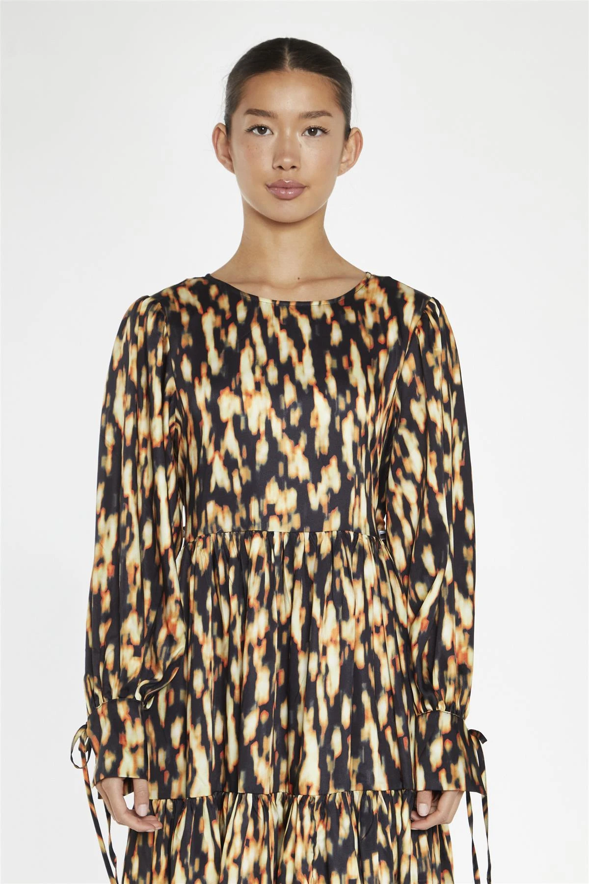 Glamorous Digital Tie-Dye Oversized Tie-Front Maxi-Dress 5 Glamorous Digital Tie-Dye Oversized Tie-Front Maxi-Dress - Image 3