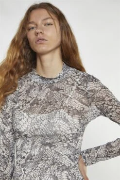 Glamorous Grey-Snakeskin Mesh-Bodycon Midi-Dress -Glamorous Shop 2bb5fce2 34b4 4781 95ba 402fa0b2ecfd