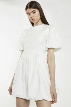 Glamorous Off-White Open-Back-Skater Mini-Dress -Glamorous Shop 36ea10f0 2157 4d2a 9266 cee5974234b9