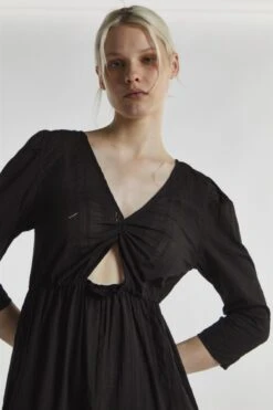 Glamorous Black-Linen Cut-Out Maxi-Dress -Glamorous Shop 41a79a50 891a 441f a950 8fdd66a46e00