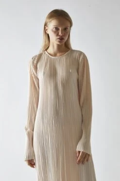 Glamorous Light-Apricot Plisse Midaxi-Dress -Glamorous Shop 423675be a05b 43f4 86a1 91b3faffda45