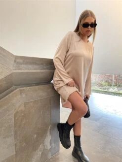 Glamorous Dusty-Pink Crew-Neck Midi-Dress -Glamorous Shop 4e8ef6cc 450e 4ce9 a162 90c0ddfc5c87