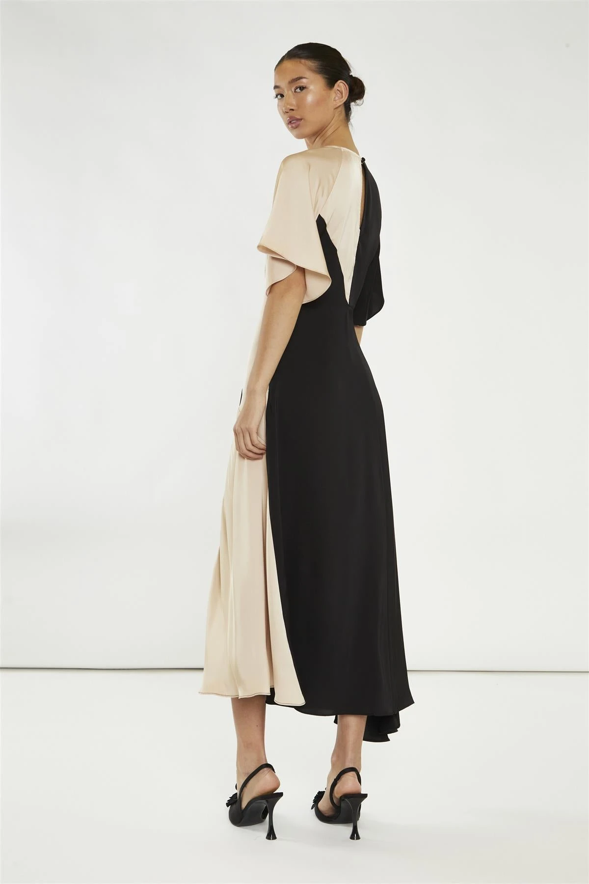 Glamorous Black-Nude Flared Maxi-Dress 4 Glamorous Black-Nude Flared Maxi-Dress - Image 2