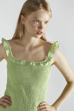 Glamorous Apple-Green Square-Neck-Bodycon Mini-Dress -Glamorous Shop 51fcdc6a 1f9e 4fe0 8c21 3d4f9165d221