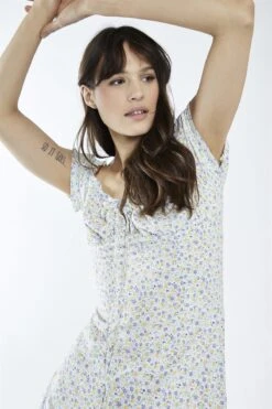 Glamorous Lilac-Multi-Ditsy Front Tie Mini-Dress 9 Glamorous Lilac-Multi-Ditsy Front Tie Mini-Dress -Glamorous Shop 520c06bc 2fad 4f67 8816 c21d85f63b9f