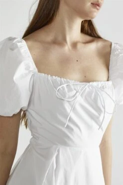 Glamorous White Square-Neck Midi-Dress -Glamorous Shop 524e0794 ece6 440e b9e1 ff5619229a96