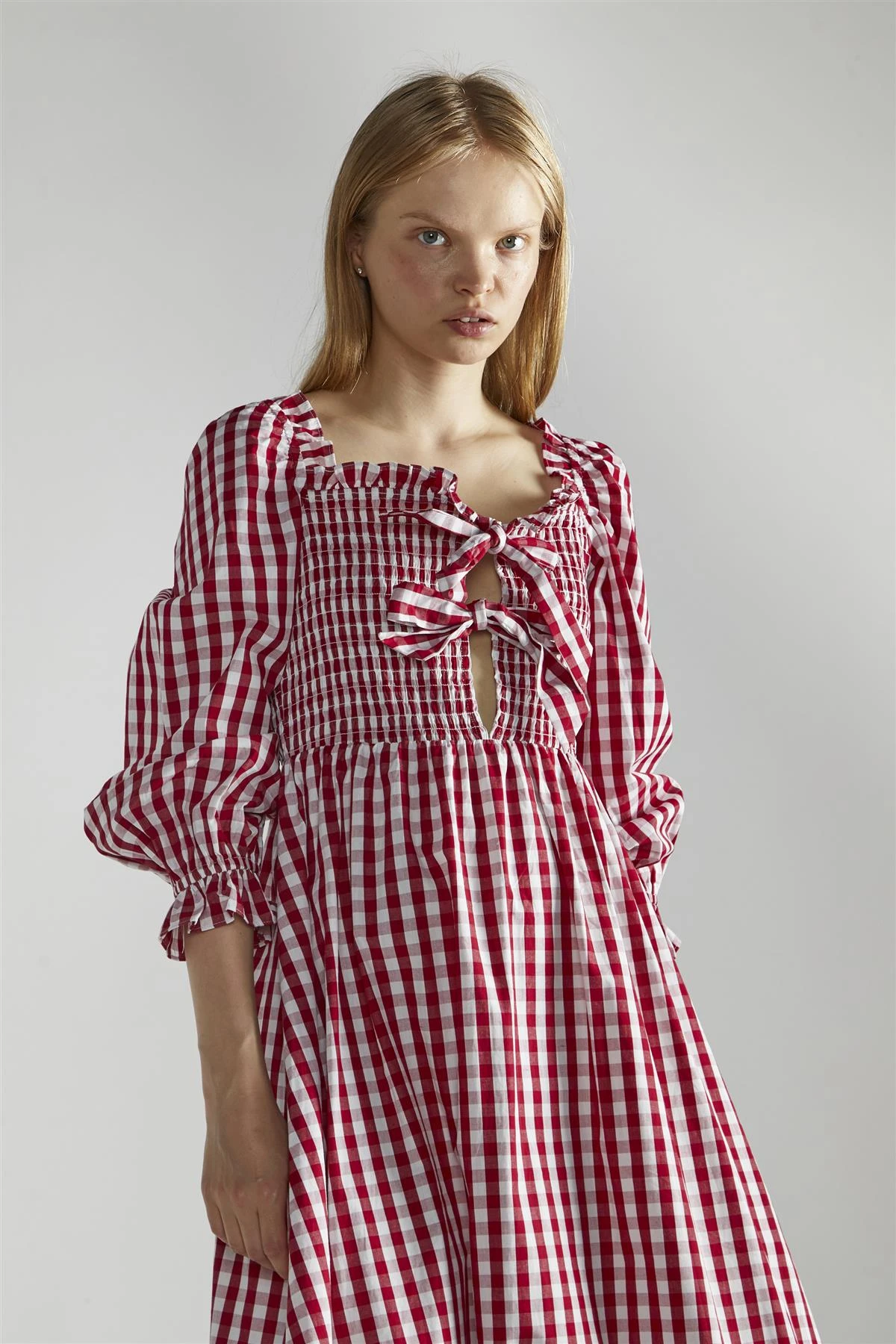 Glamorous Cherry-Red-Gingham Front-Tie-V-Neck Midaxi-Dress 5 Glamorous Cherry-Red-Gingham Front-Tie-V-Neck Midaxi-Dress - Image 3