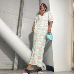 Glamorous Shop -Glamorous Shop 7be1fb71ddfe4644b3f777d81e34acde tplv o3syd03w52 resize jpeg 300 300