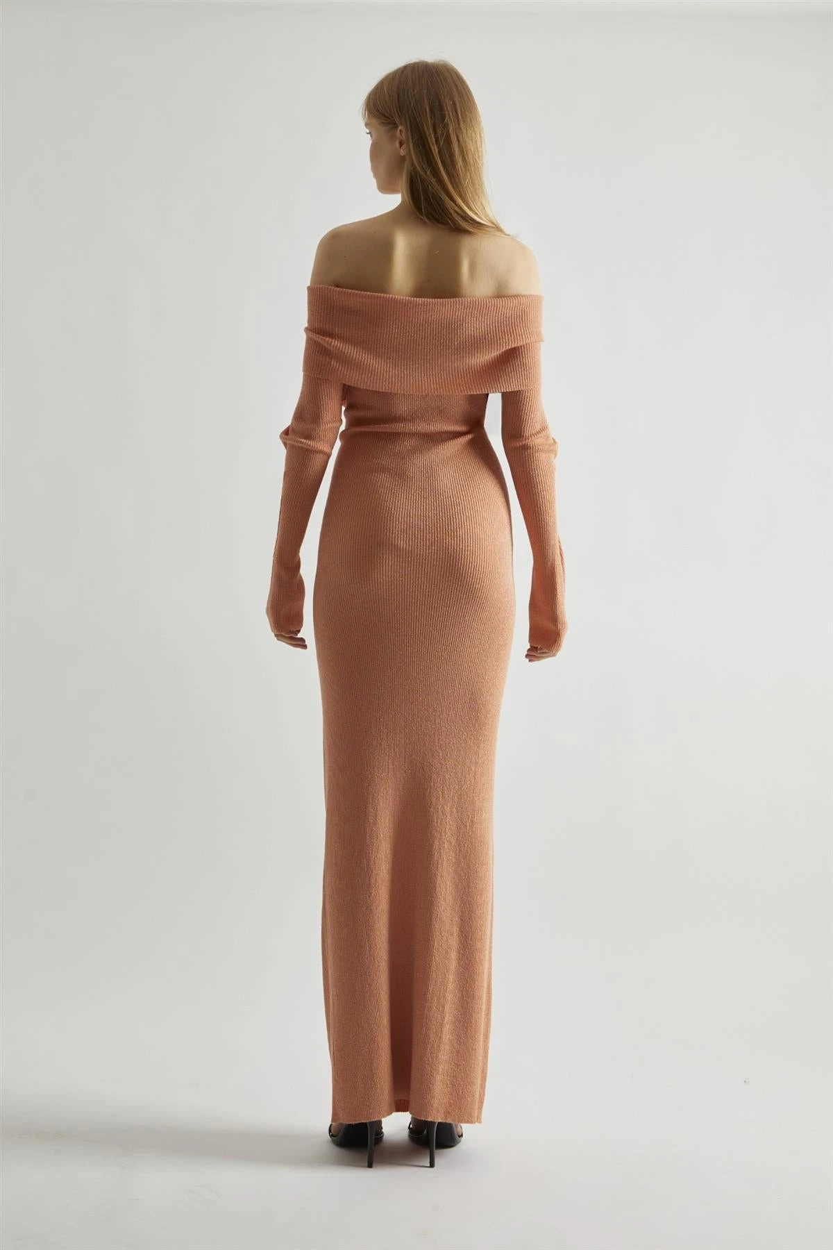Glamorous Dusty-Peach Glitter Knitted Bardot Maxi-Dress 4 Glamorous Dusty-Peach Glitter Knitted Bardot Maxi-Dress - Image 2