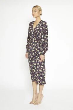 Glamorous Black Multi-Roses Wrap Midi-Dress 9 Glamorous Black Multi-Roses Wrap Midi-Dress -Glamorous Shop 7dbbf075 f535 41f1 91df 263289aaf4bb