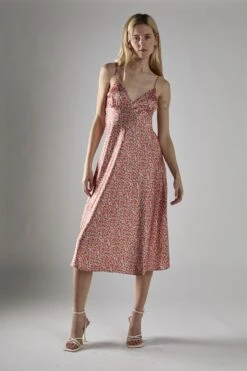 Glamorous Multi Coral Ditsy Spaghetti-Strap Midi-Dress 11 Glamorous Multi Coral Ditsy Spaghetti-Strap Midi-Dress -Glamorous Shop 81b1e85b 7827 47dd b142 7653dcf8dc27