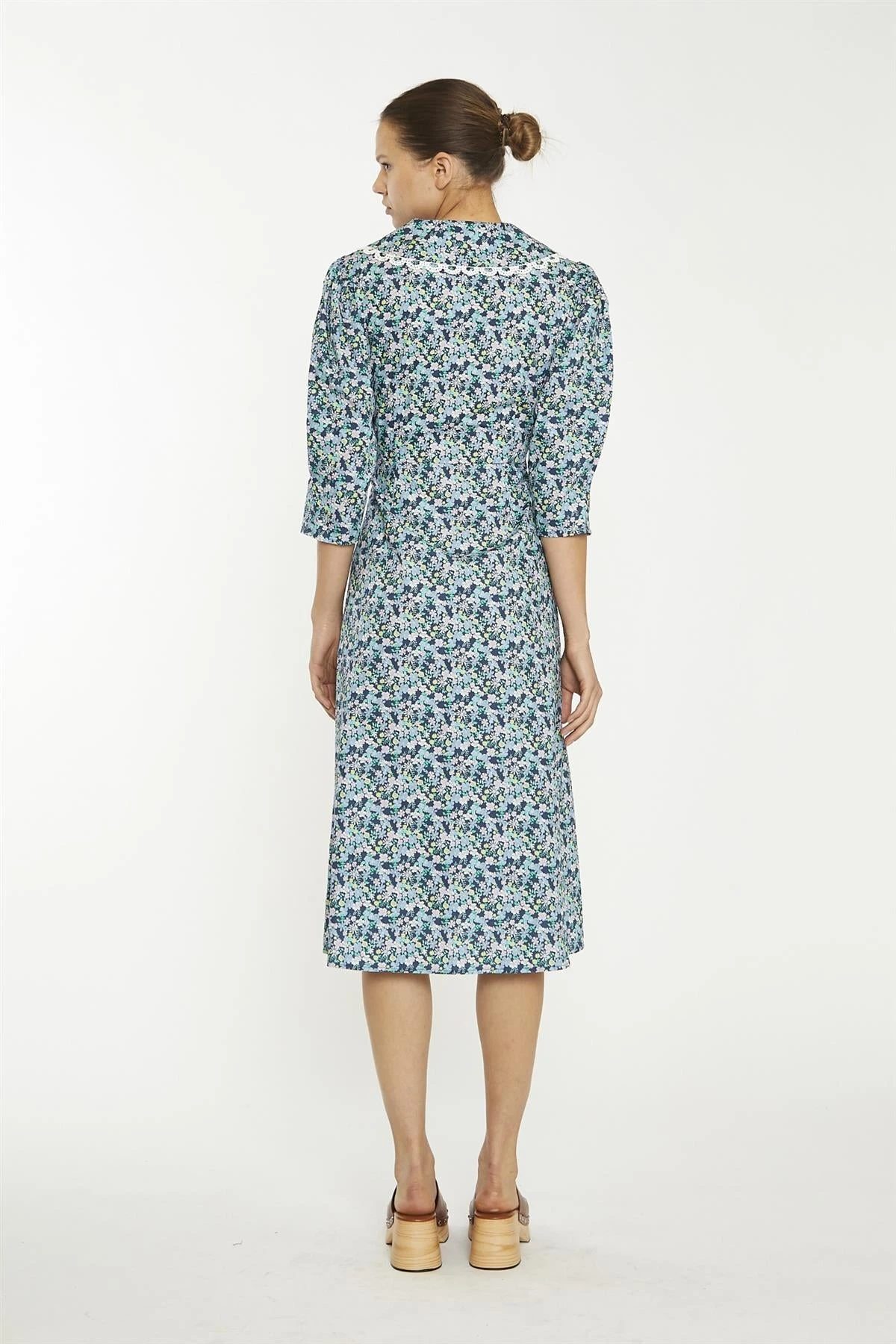 Glamorous Navy Vintage Floral Collared Midaxi-Dress 4 Glamorous Navy Vintage Floral Collared Midaxi-Dress - Image 2