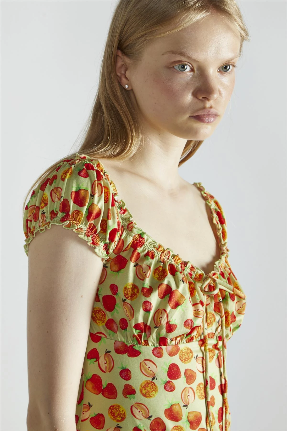 Glamorous Apple-Green-Fruit Short-Sleeve-A-Line Mini-Dress 6 Glamorous Apple-Green-Fruit Short-Sleeve-A-Line Mini-Dress - Image 4