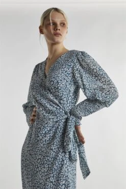 Glamorous Green-Leopard Wrap Midi-Dress 8 Glamorous Green-Leopard Wrap Midi-Dress -Glamorous Shop 8fc8bcd5 2c0d 4579 81c2 f134a637db30