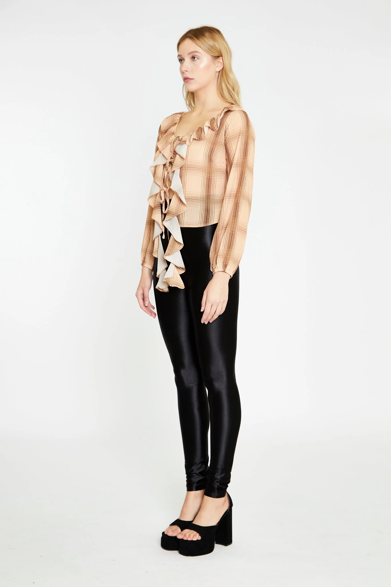 Glamorous Black High-Waisted Leggings 5 Glamorous Black High-Waisted Leggings - Image 3