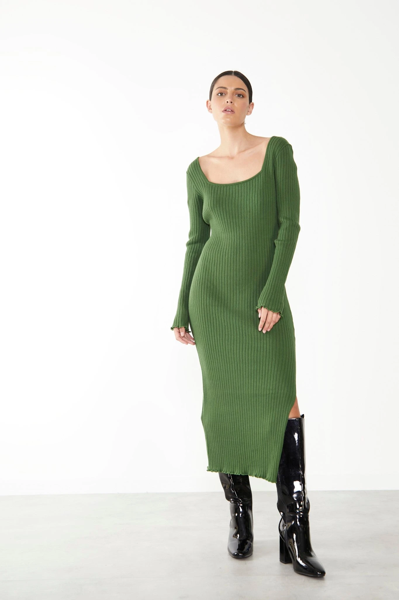Glamorous Care Green Ribbed Long Sleeve Midi Dress 5 Glamorous Care Green Ribbed Long Sleeve Midi Dress - Image 3