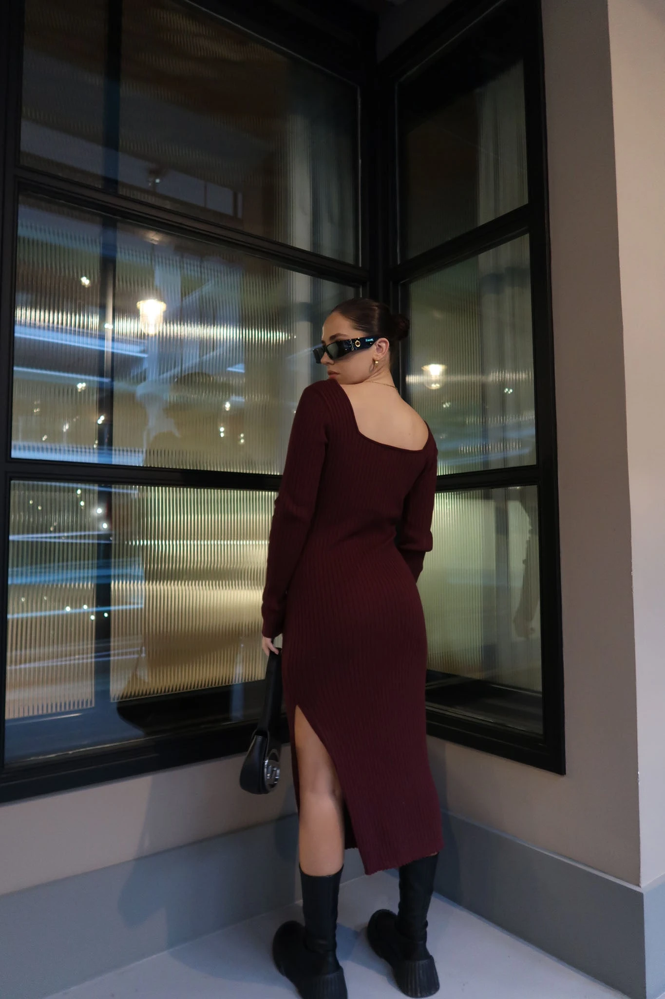 Glamorous Wine Square-Neck Knitted Midi-Dress 4 Glamorous Wine Square-Neck Knitted Midi-Dress - Image 2