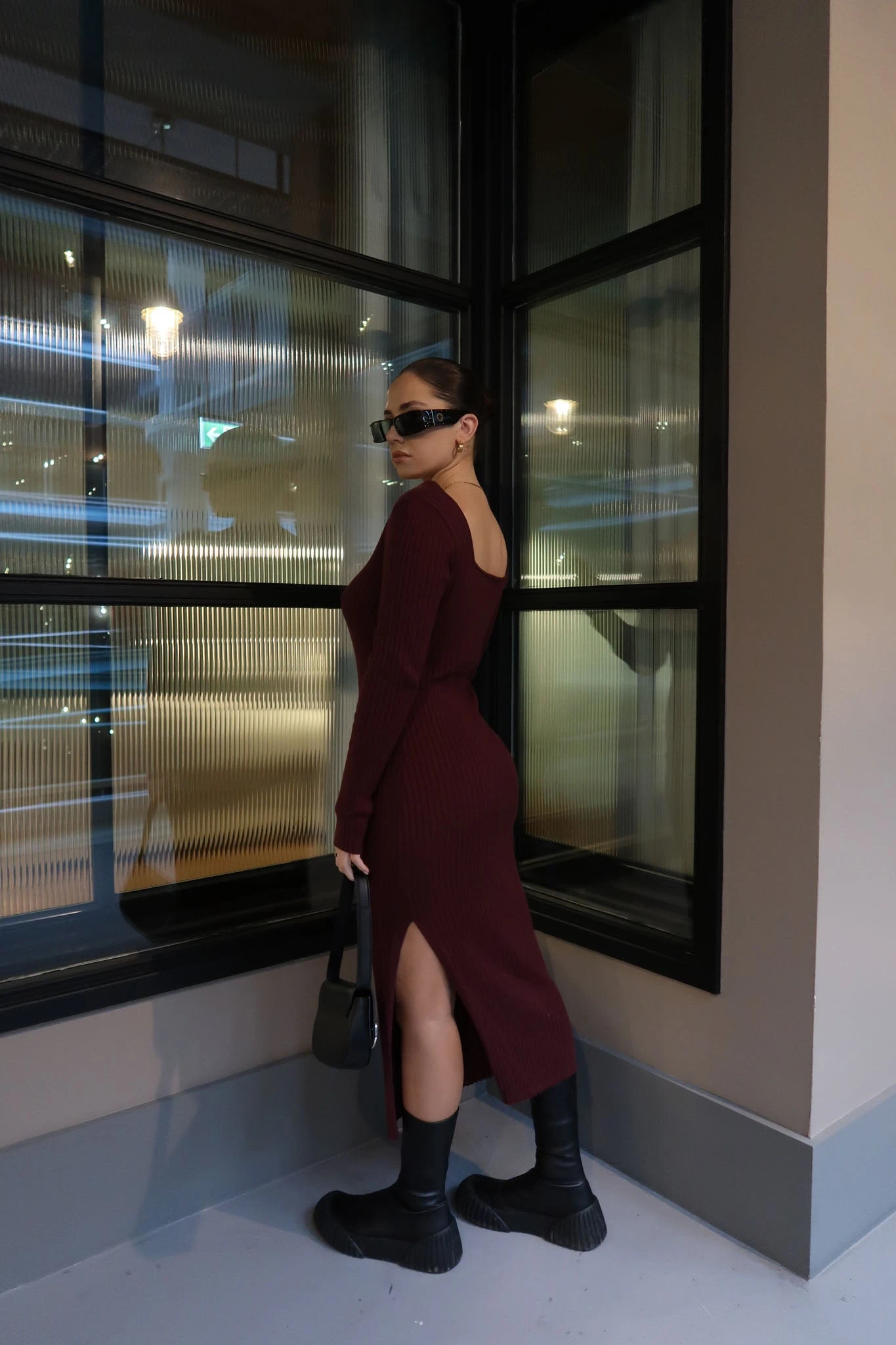 Glamorous Wine Square-Neck Knitted Midi-Dress 6 Glamorous Wine Square-Neck Knitted Midi-Dress - Image 4