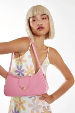 Glamorous Pastel 60s Floral Side-Split Cami Style Midi-dress 11 Glamorous Pastel 60s Floral Side-Split Cami Style Midi-dress -Glamorous Shop CA0441 DG51 03