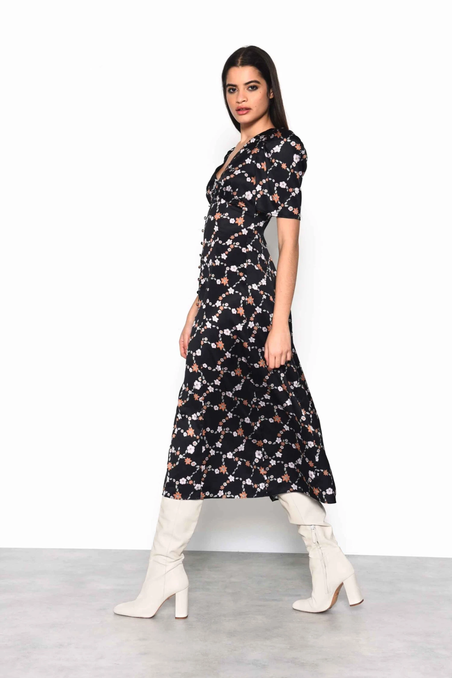 Glamorous Chain Floral Button Down Midi Dress With Plunging Neckline, Gathered Bust Detail And Puff Sleeves 5 Glamorous Chain Floral Button Down Midi Dress With Plunging Neckline, Gathered Bust Detail And Puff Sleeves - Image 3