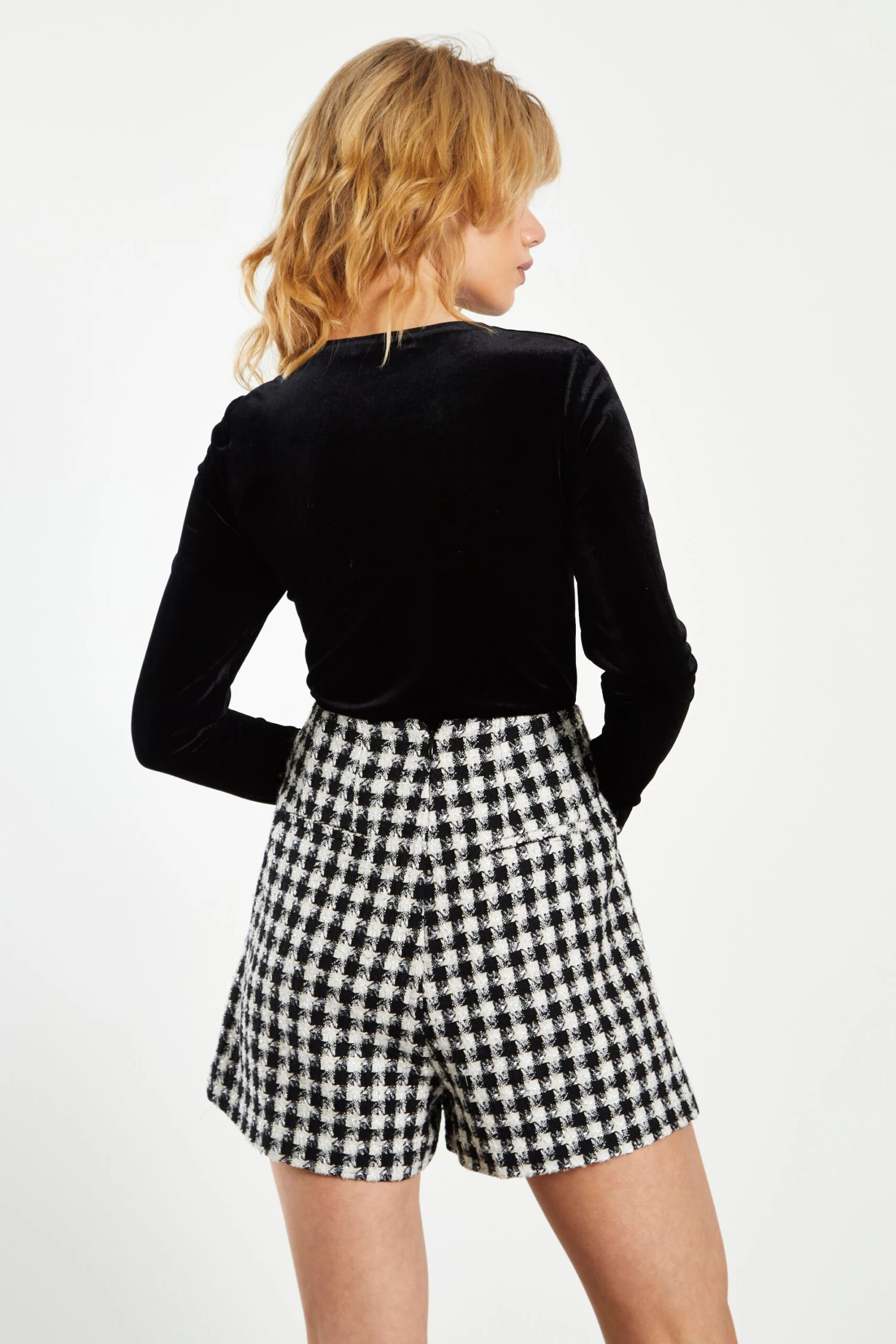 Glamorous Mono Check Tweed Shorts 4 Glamorous Mono Check Tweed Shorts - Image 2