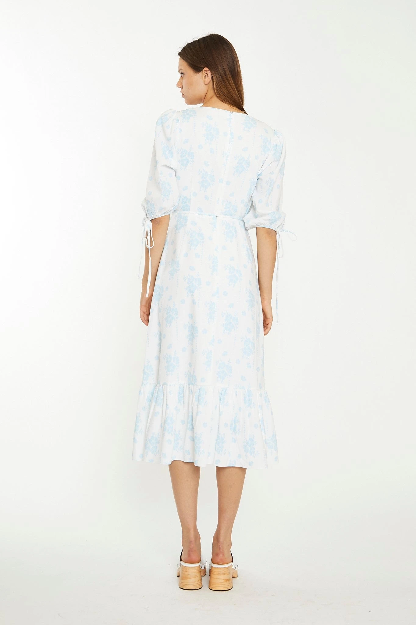 Glamorous Blue Wallpaper Floral Midaxi Wrap-Dress 4 Glamorous Blue Wallpaper Floral Midaxi Wrap-Dress - Image 2