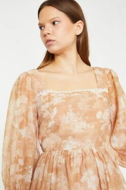 Glamorous Tan White Floral Tiered Mini-Dress -Glamorous Shop CK6964 DF23 04