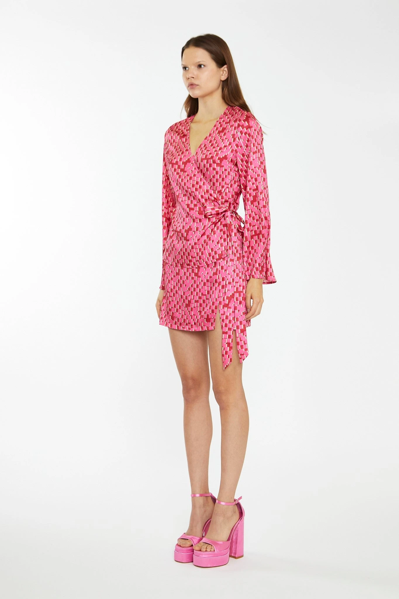 Glamorous Pink Multi-Square Fluted Sleeve Wrap Top 6 Glamorous Pink Multi-Square Fluted Sleeve Wrap Top - Image 4