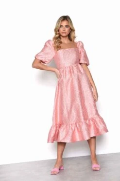 Glamorous Light Coral Textured Square Neck Puff Sleeve Empire Line Midaxi Dress With Tiered Oversized Skirt 7 Glamorous Light Coral Textured Square Neck Puff Sleeve Empire Line Midaxi Dress With Tiered Oversized Skirt -Glamorous Shop GC0457 CS35 03