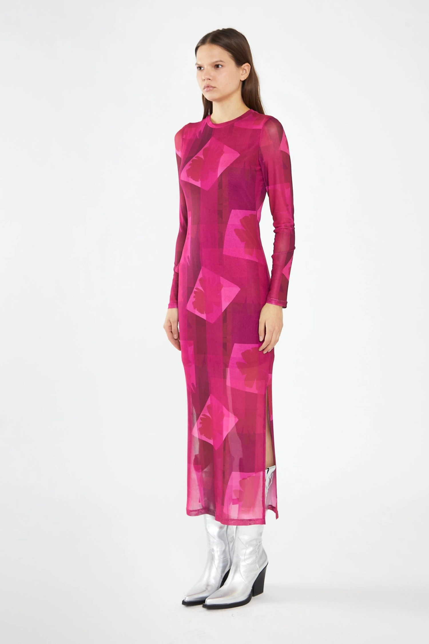 Glamorous Pink-Block Mesh Crew-Neck Bodycon Maxi-Dress 5 Glamorous Pink-Block Mesh Crew-Neck Bodycon Maxi-Dress - Image 4