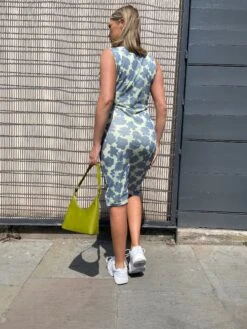 Glamorous Blue-Green Floral Mesh Bodycon Cut-Out Midi-Dress 11 Glamorous Blue-Green Floral Mesh Bodycon Cut-Out Midi-Dress -Glamorous Shop IMG 6486