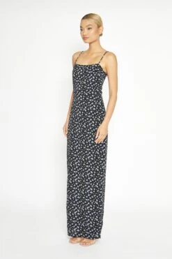 Glamorous Black Rose Straight-Fit Midaxi Dress 9 Glamorous Black Rose Straight-Fit Midaxi Dress -Glamorous Shop KA7056 BLACKPURPLE 02