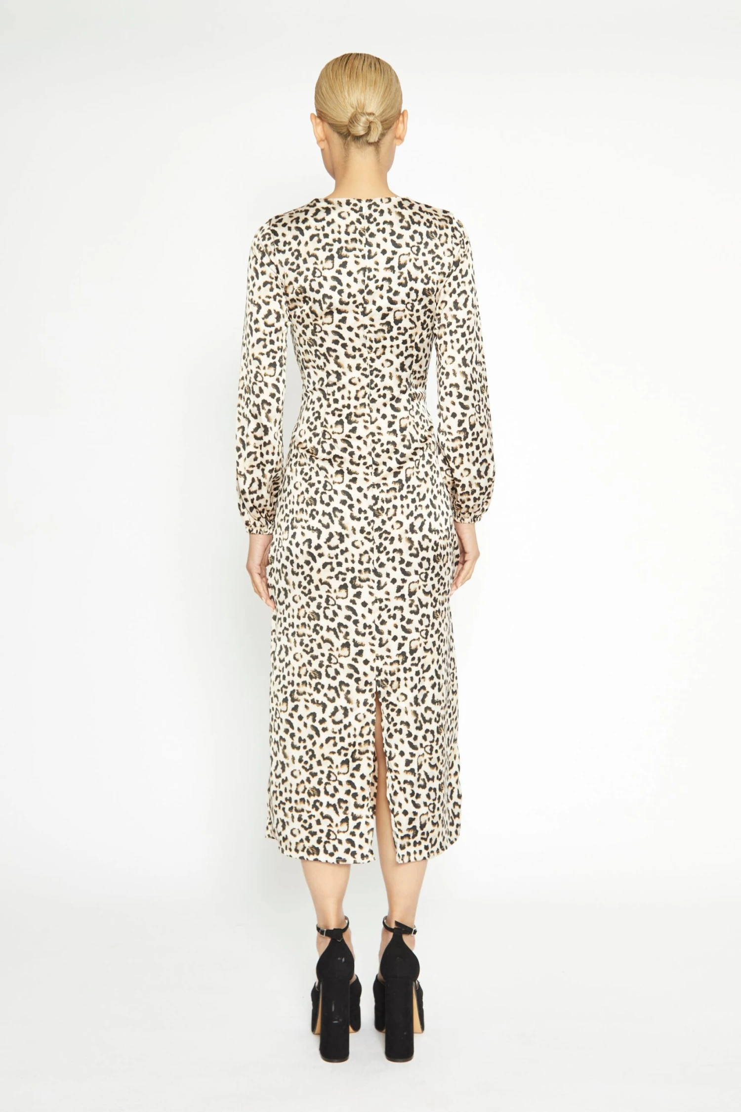 Glamorous Natural White Leopard Print Long Sleeve Midi Dress 6 Glamorous Natural White Leopard Print Long Sleeve Midi Dress - Image 4