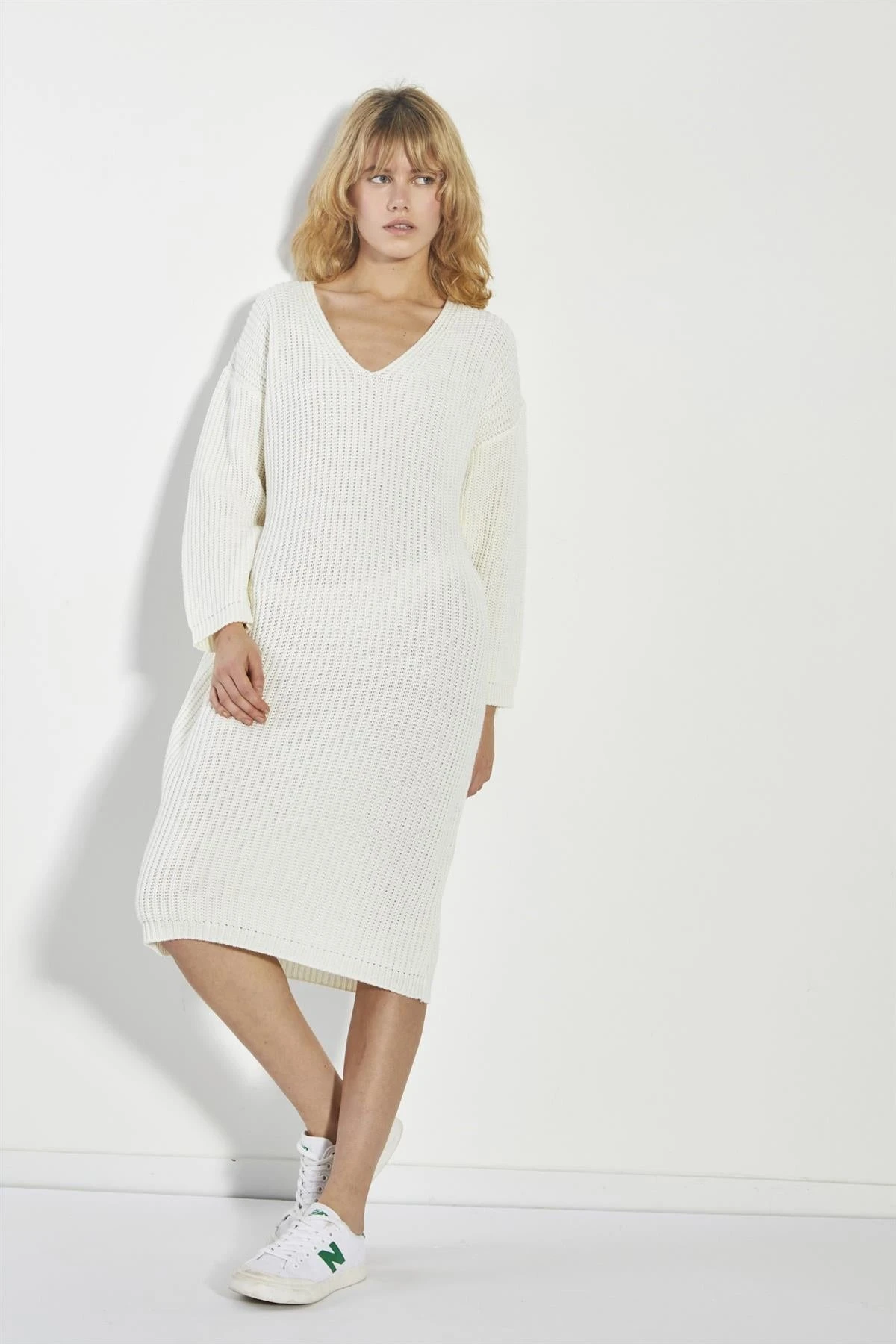 Glamorous Bone White Jumper Midi-Dress 5 Glamorous Bone White Jumper Midi-Dress - Image 3