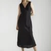 Glamorous Black V-neck Midi-Dress -Glamorous Shop a3885053 f7fa 480d bbf9 ad41b84df05f