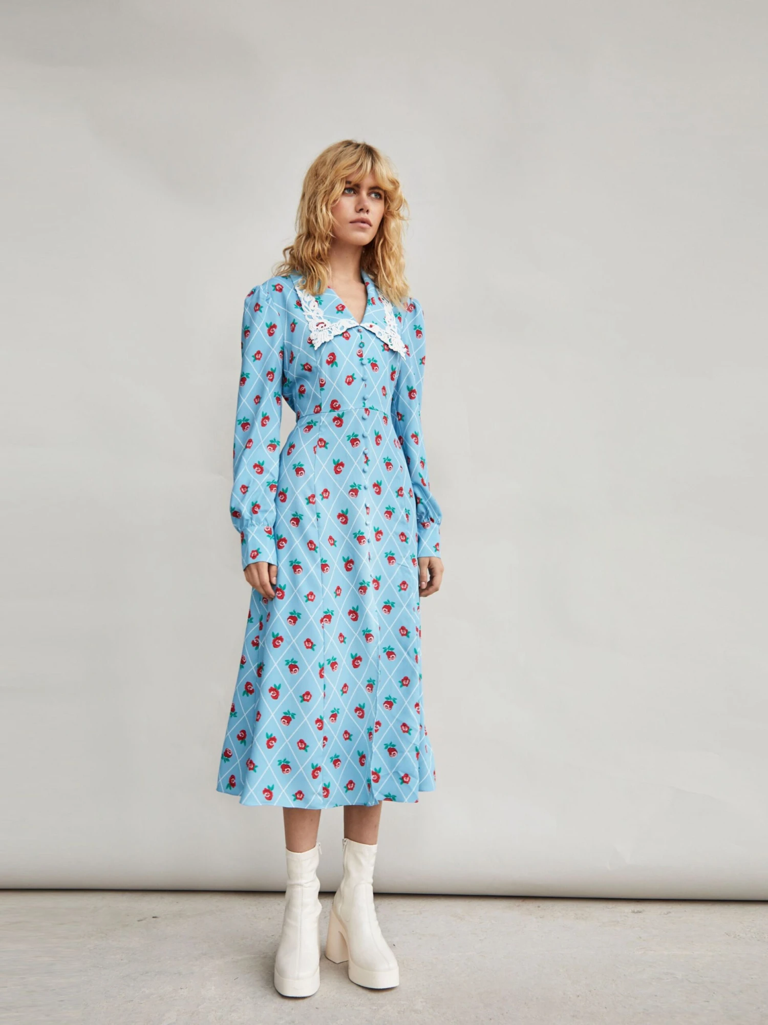 Glamorous Rose Trellis Split Front Collar Midi Dress 4 Glamorous Rose Trellis Split Front Collar Midi Dress - Image 2