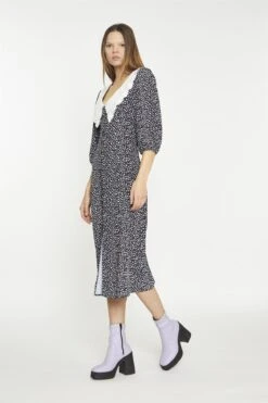 Glamorous Black-Mini-Leopard-White Contrast-Collar Midi-Dress 9 Glamorous Black-Mini-Leopard-White Contrast-Collar Midi-Dress -Glamorous Shop adcd995c 3925 48f1 8978 12ebd2805e20