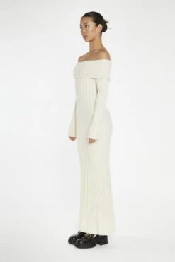 Glamorous Cream Bardot Maxi-Dress 9 Glamorous Cream Bardot Maxi-Dress -Glamorous Shop b0044b36 1c72 41c2 8975 f4d1e3ef7cd4