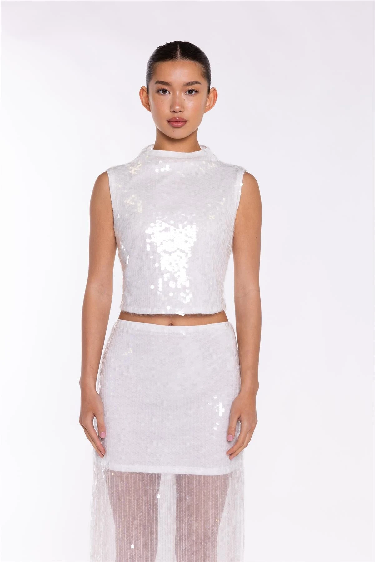 Glamorous Transparent-Sequin Boat-Neck Crop-Top 5 Glamorous Transparent-Sequin Boat-Neck Crop-Top - Image 3