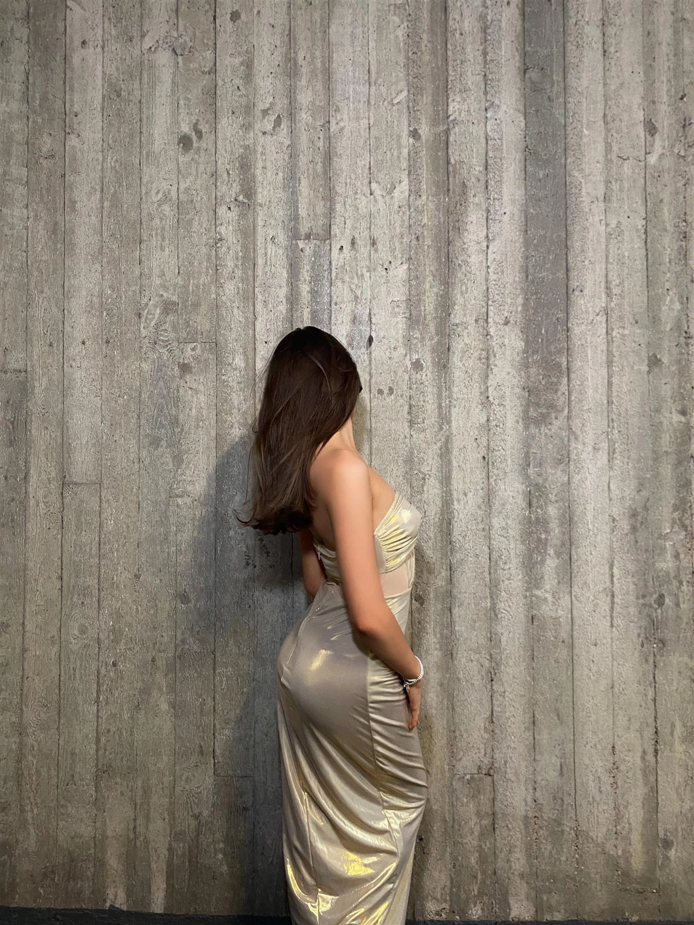 Glamorous Mara Twist Bandeau Midaxi Dress - Gold 8 Glamorous Mara Twist Bandeau Midaxi Dress - Gold - Image 6