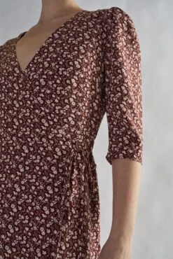 Glamorous Maroon Ditsy Floral V Neck Midi Dresses -Glamorous Shop c7066938 9fe6 460e ab6d a7be1fa6a9c7