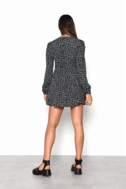 Glamorous Black-White-Flower V-Neck Skater Mini-Dress