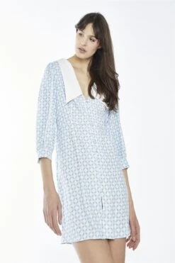 Glamorous Pale-Blue Ditsy Button-Through Collared Mini-Dress 8 Glamorous Pale-Blue Ditsy Button-Through Collared Mini-Dress -Glamorous Shop fe011373 840c 4362 bd93 c8c817d6b775